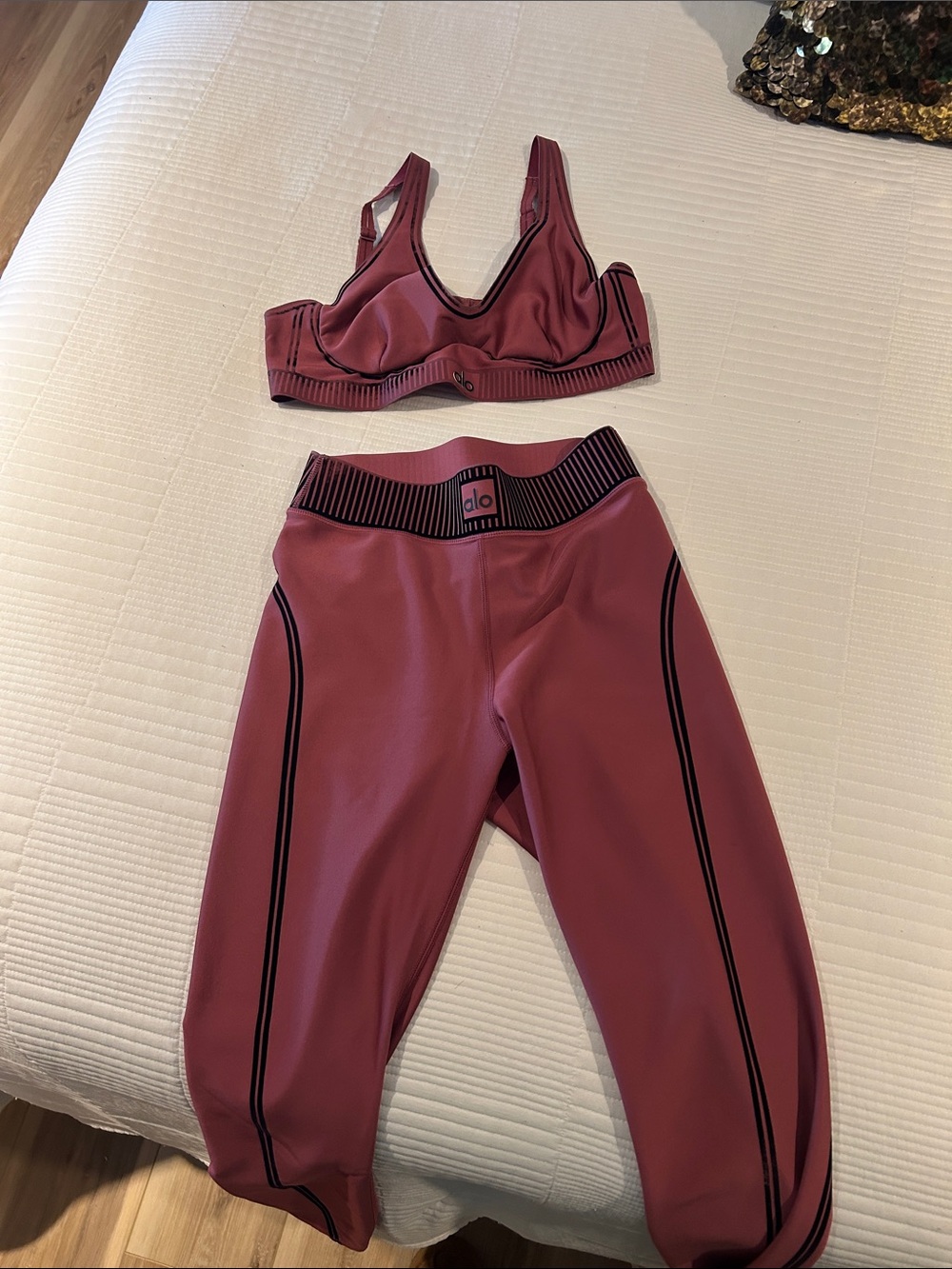 Alo set